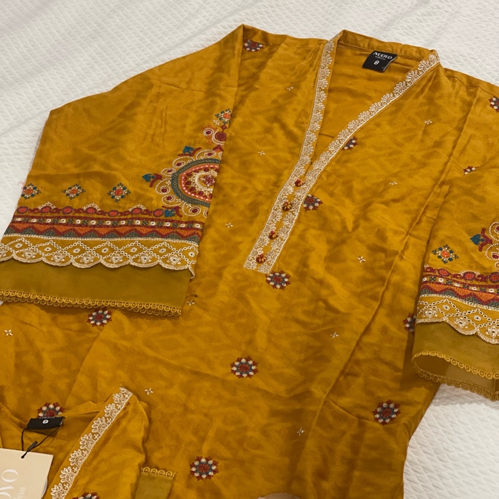 Mustard Embroidered Kurta - Picture 2 of 10